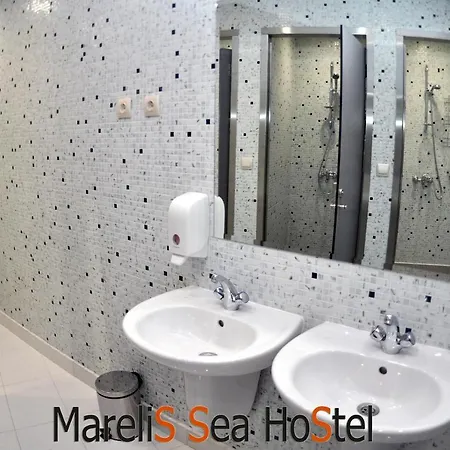 Marelis Sea Albergue