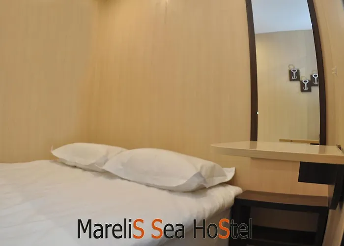 Hotel Marelis Sea *